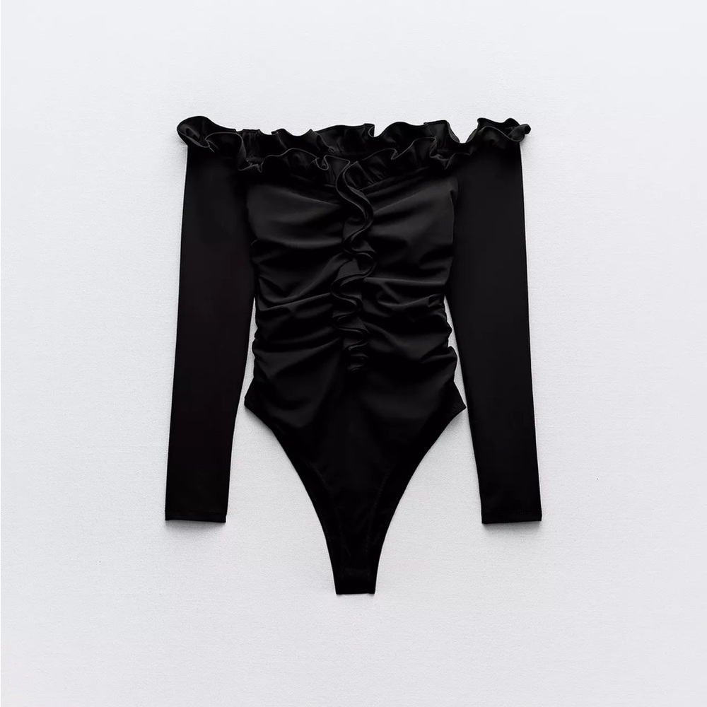 Zara Off-Shoulder Black Ruffled Long-Sleeve Black Bodysuit, medium